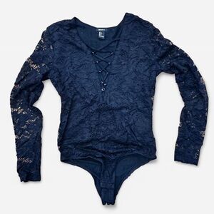 Forever 21 Black Sheer Lace Floral Longsleeve Bodysuit size Small Whimsigoth
